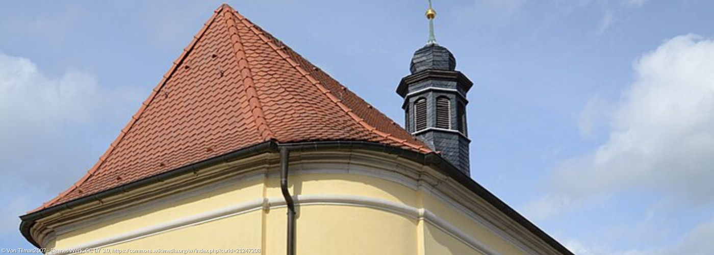 Außenansicht Michaelskirche Neundorf