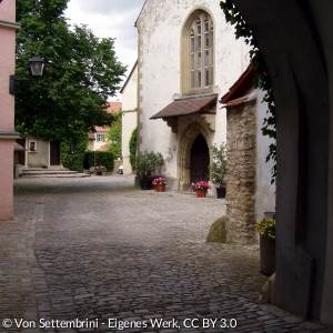 Kleinlangheim - St. Georg und Maria Kirchenburgeingang